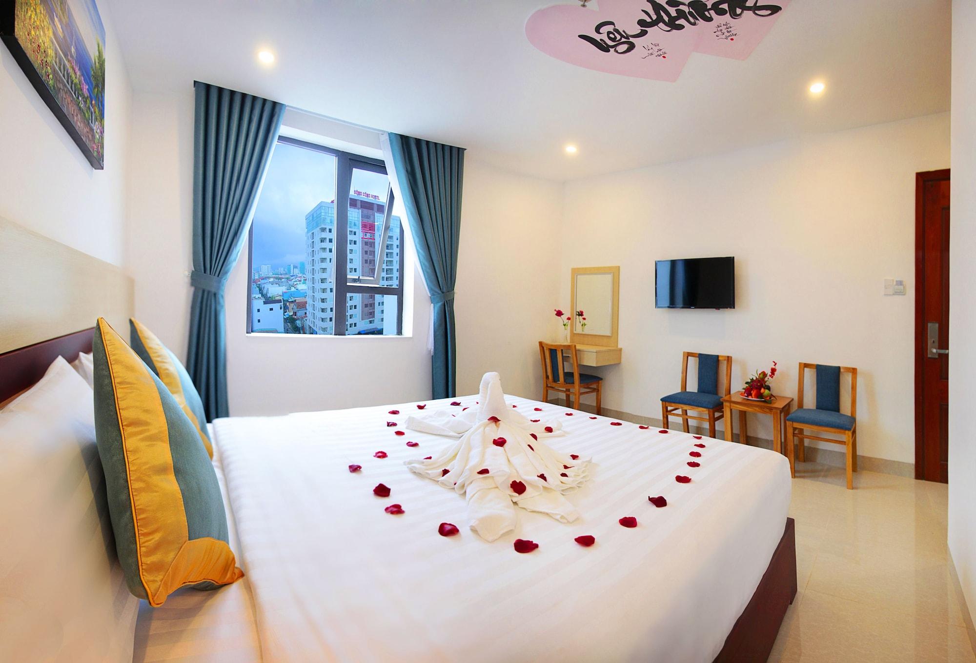 Maxhome Luxury Hotel Da Nang Esterno foto