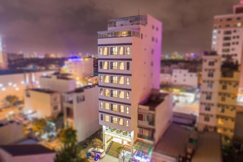 Maxhome Luxury Hotel Da Nang Esterno foto