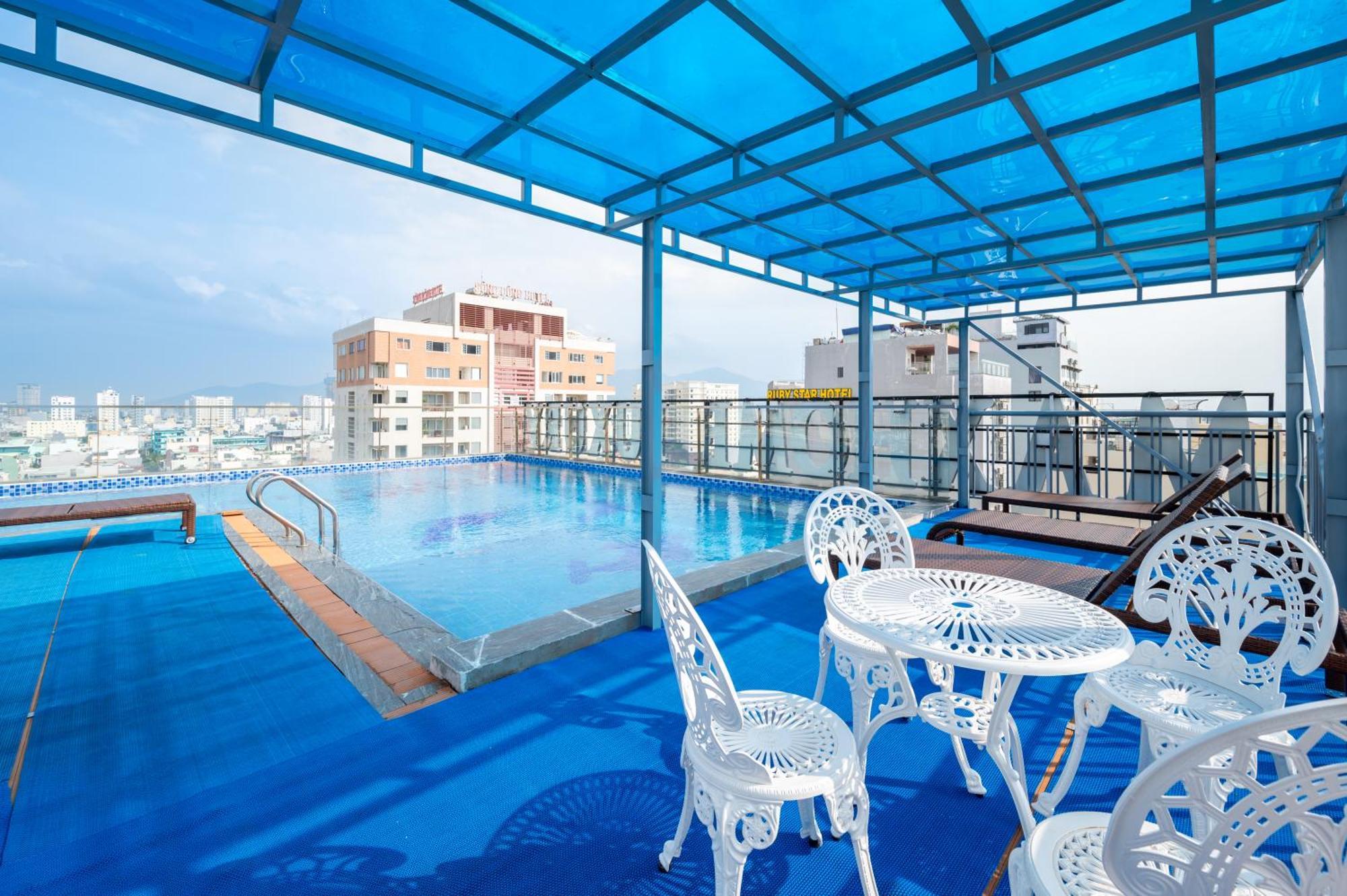 Maxhome Luxury Hotel Da Nang Esterno foto