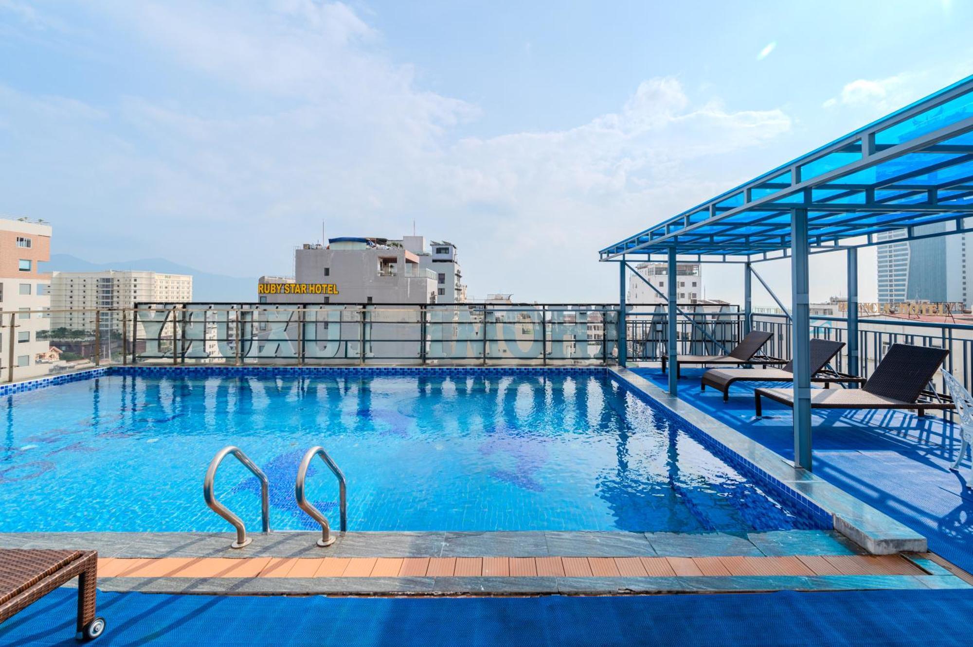 Maxhome Luxury Hotel Da Nang Esterno foto